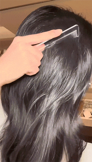 好？10分钟轻松养成女明星「绸缎发」开元ky棋牌洗完头自然风干还是吹干(图7)